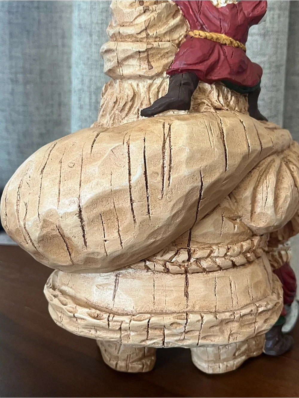 vintage Silvestri carved resin Santa figurine